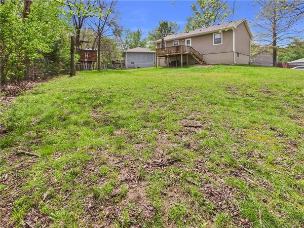 $235,000 | 214 Southeast 51 Road, Warrensburg, MO 64093