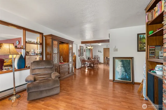 $850,000 | 6511 203rd Avenue Southwest, Centralia, WA 98531