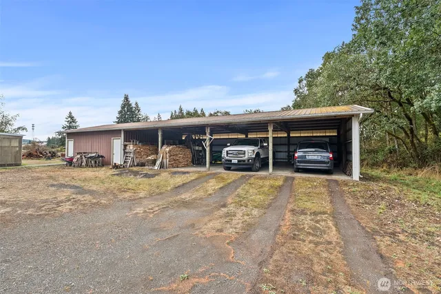 $850,000 | 6511 203rd Avenue Southwest, Centralia, WA 98531
