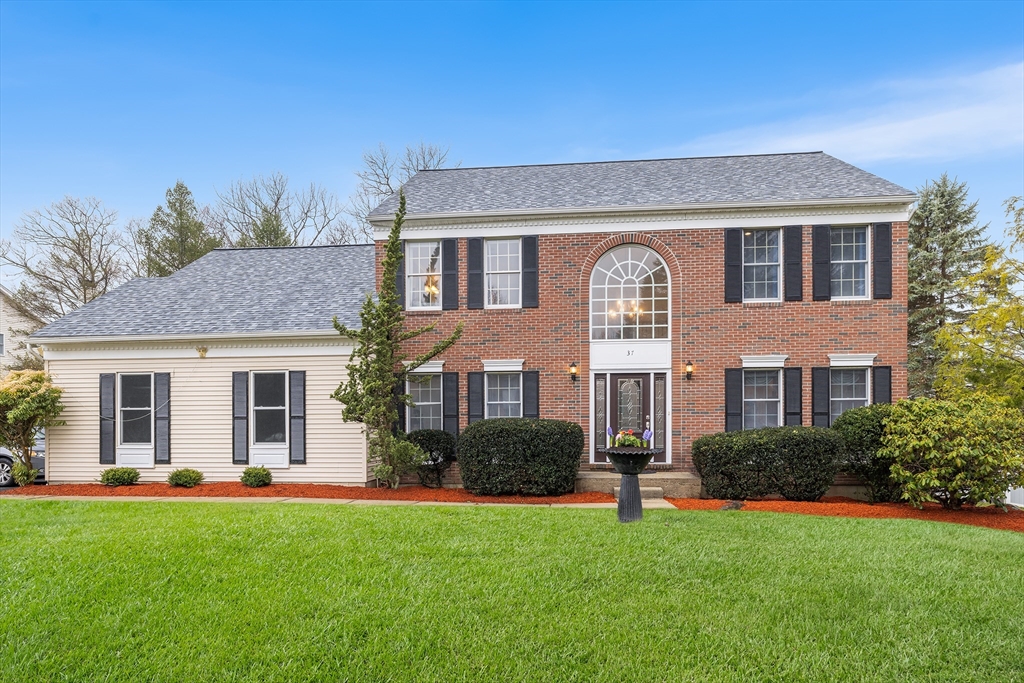 37 Hawthorne Road Shrewsbury, MA 01545 - Photo 1 of 42 Gallery Image 1