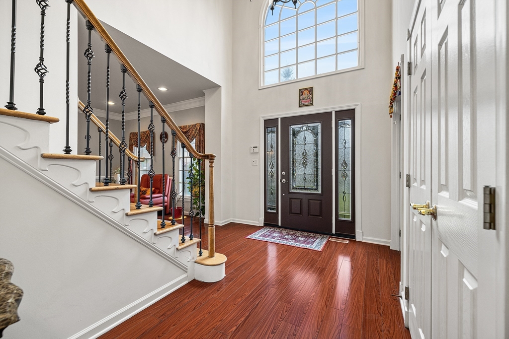 37 Hawthorne Road Shrewsbury, MA 01545 - Photo 3 of 42 Gallery Image 3