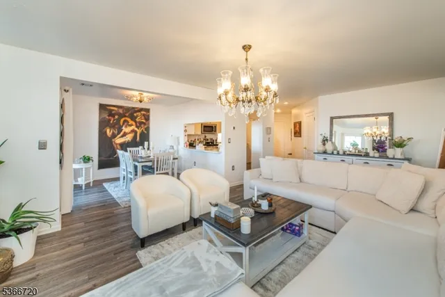 $350,000 | 19 Crystal Lane, Unit 19, Paterson, NJ 07501