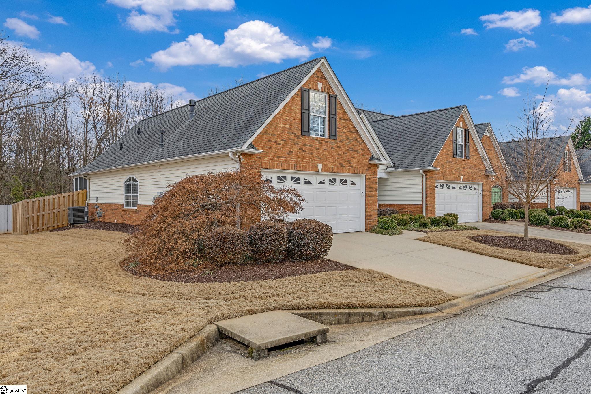206 Boothbay Court Simpsonville, SC 29681 - Photo 2 of 38