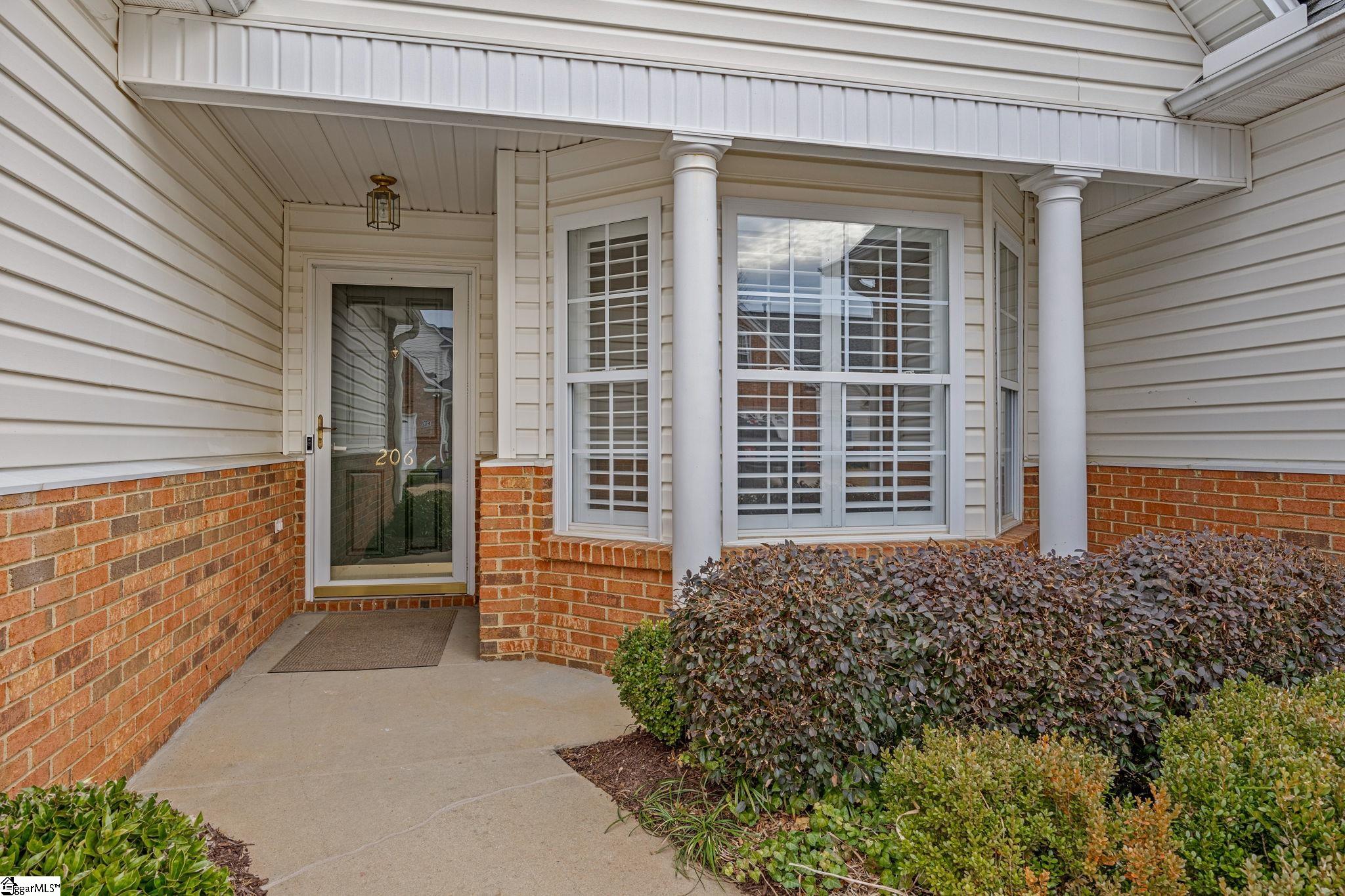 206 Boothbay Court Simpsonville, SC 29681 - Photo 3 of 38