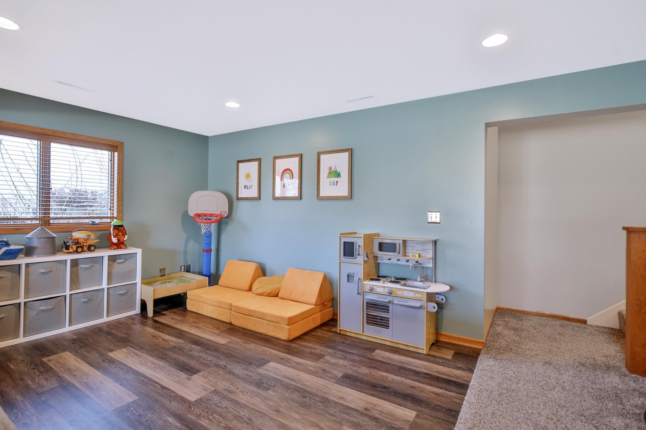 1309 Lone Pine Drive Southwest Rochester, MN 55902 - Photo 29 of 48