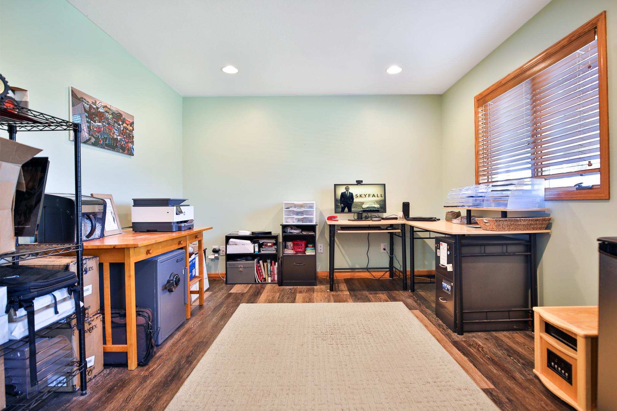 1309 Lone Pine Drive Southwest Rochester, MN 55902 - Photo 32 of 48