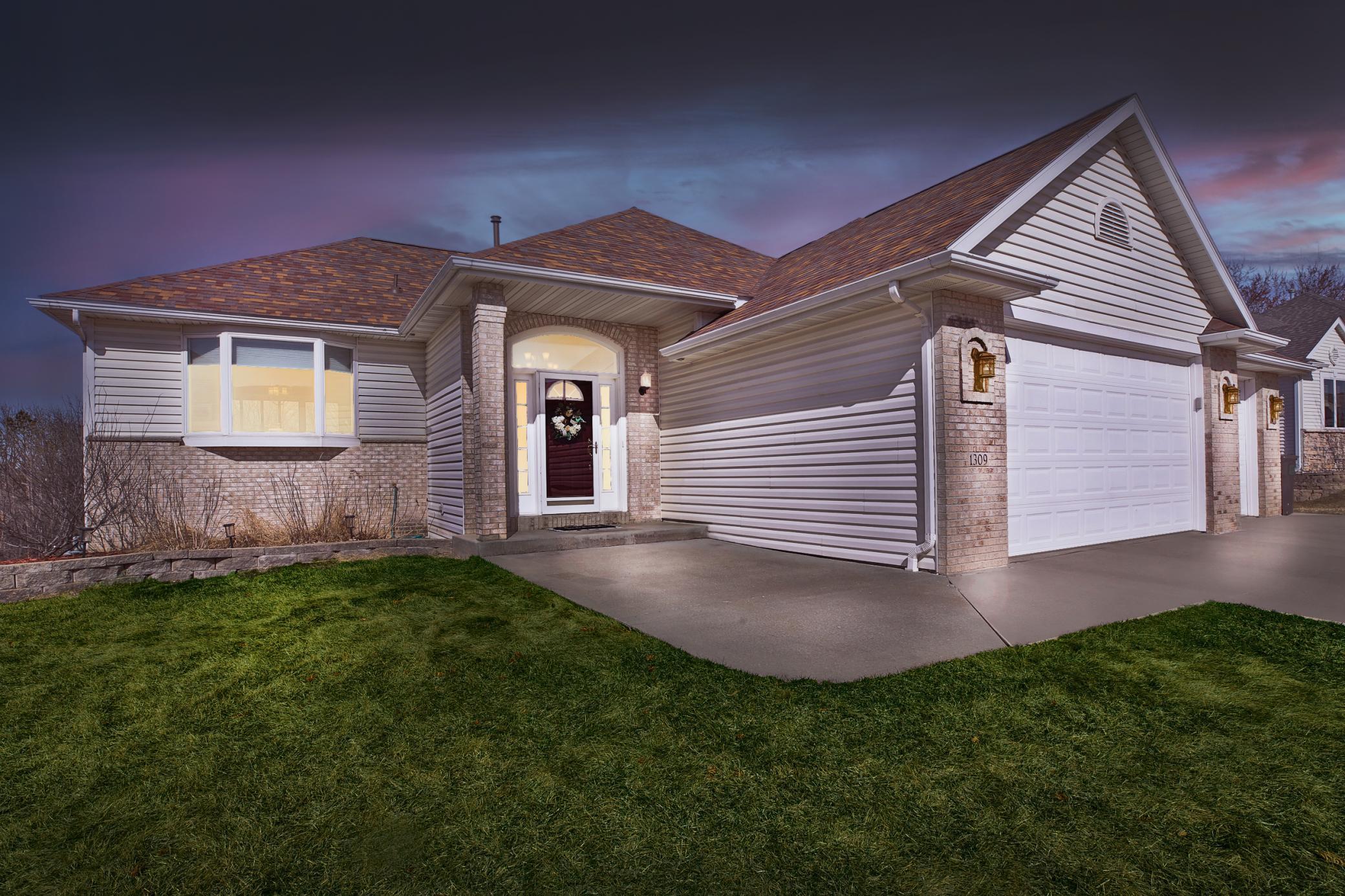 1309 Lone Pine Drive Southwest Rochester, MN 55902 - Photo 4 of 48