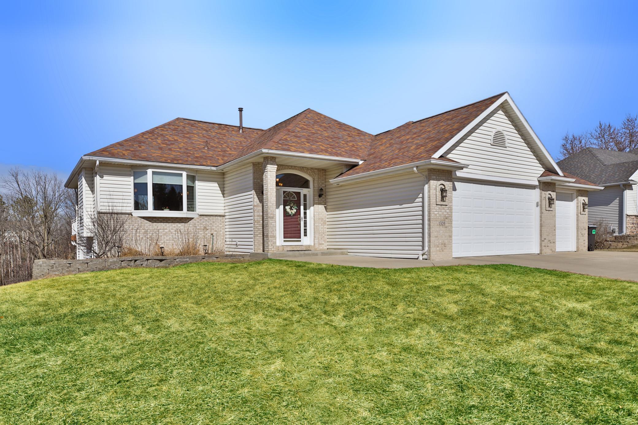 1309 Lone Pine Drive Southwest Rochester, MN 55902 - Photo 5 of 48