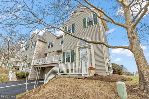 $425,000 | 491 Stoneglen Street, Collegeville, PA 19426