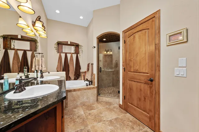 $1,500,000 | 1306 Gold Lake Drive, Loma, CO 81524