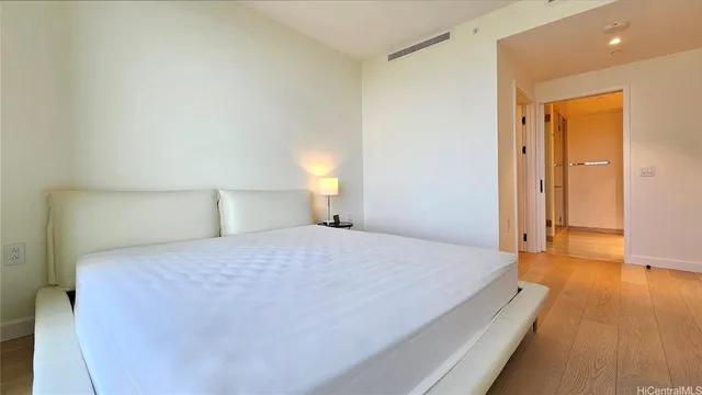 $7,700 | 1100 Ala Moana Boulevard, Unit 1209, Honolulu, HI 96814