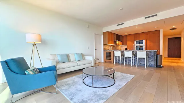 $7,700 | 1100 Ala Moana Boulevard, Unit 1209, Honolulu, HI 96814