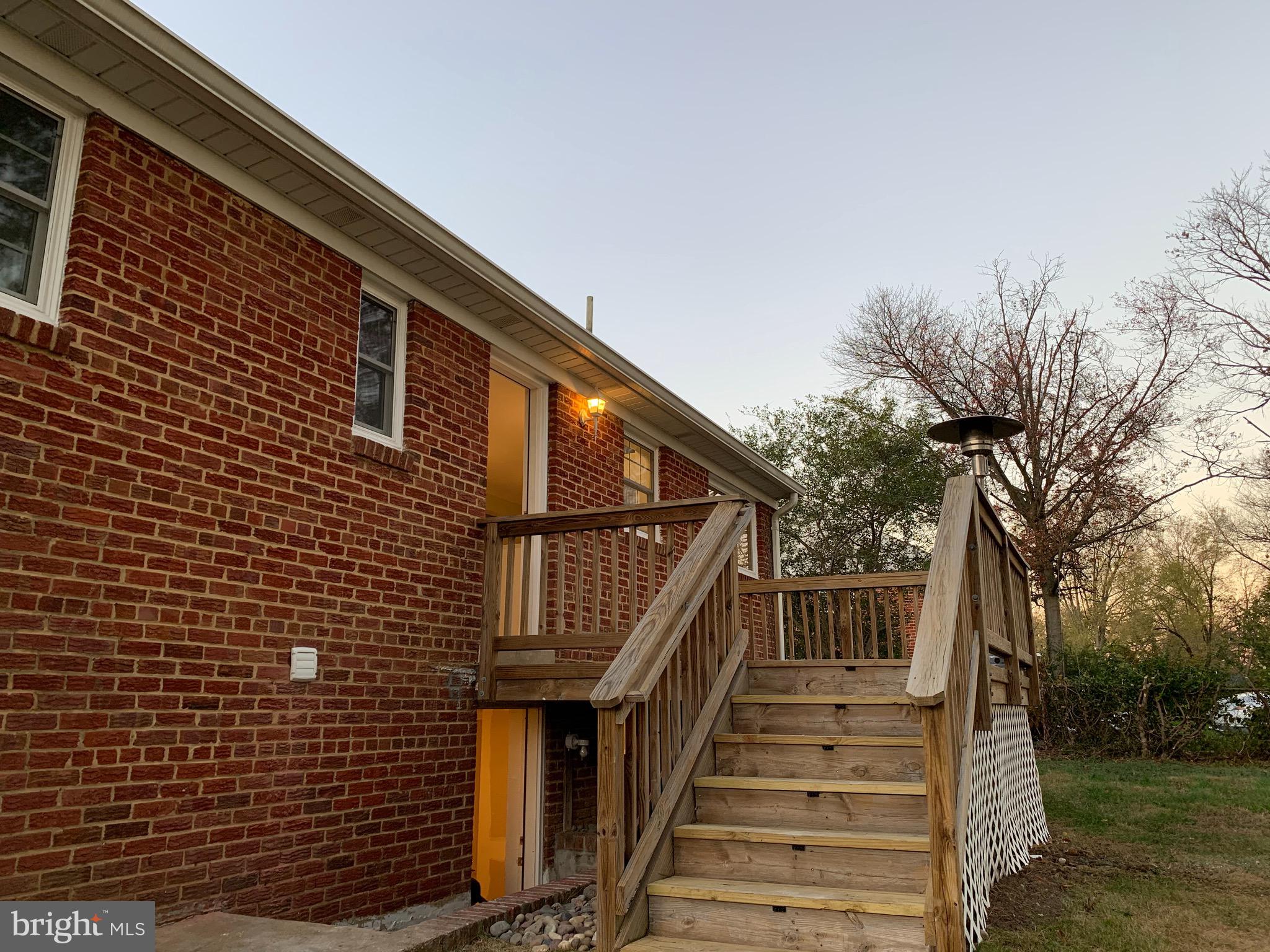 5819 Craig Street Springfield, VA 22150 - Photo 19 of 48 Large Deck off of Kitchen.