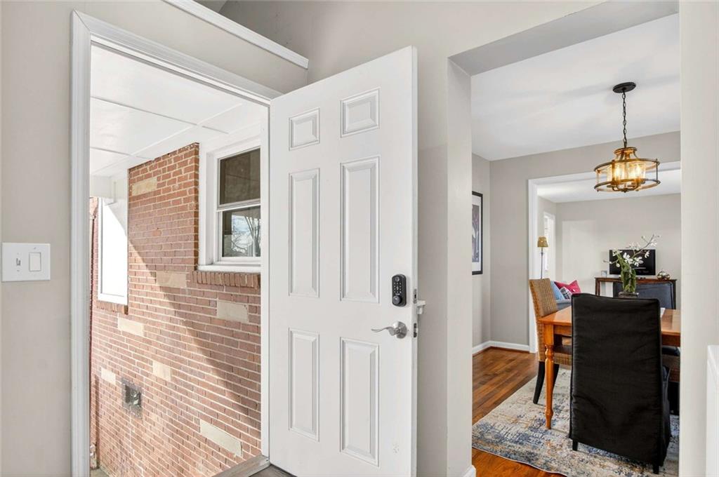 834 Alberson Court Decatur, GA 30033 - Photo 16 of 37