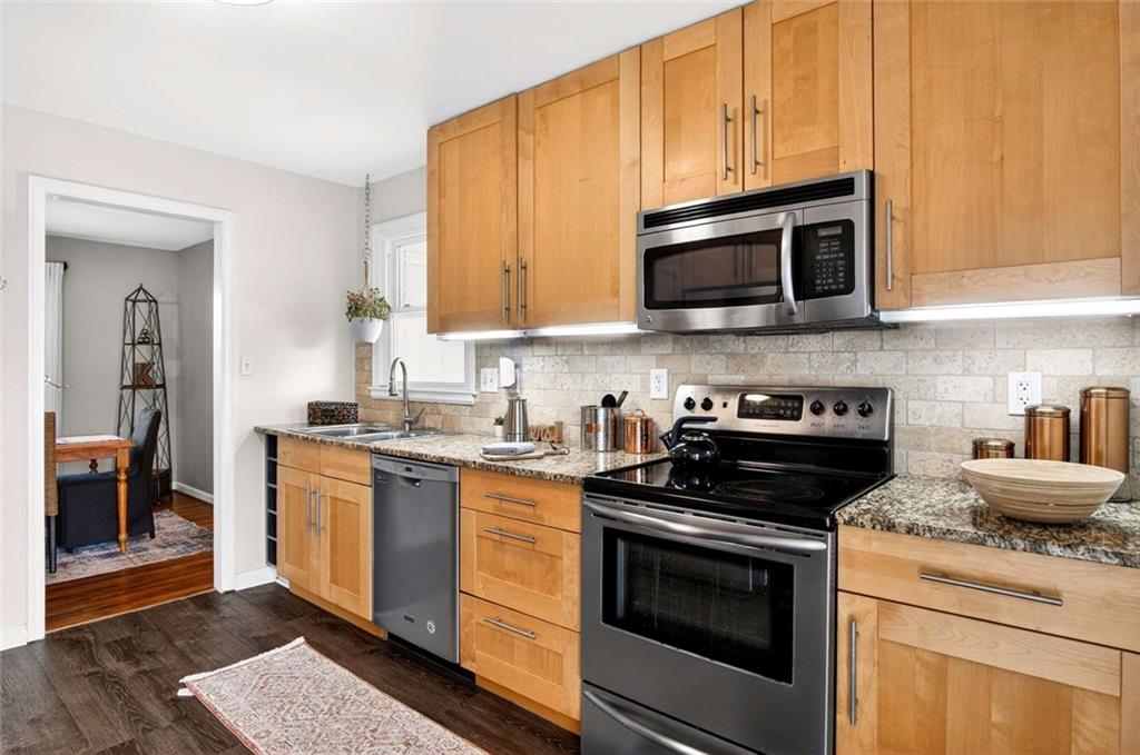 834 Alberson Court Decatur, GA 30033 - Photo 18 of 37