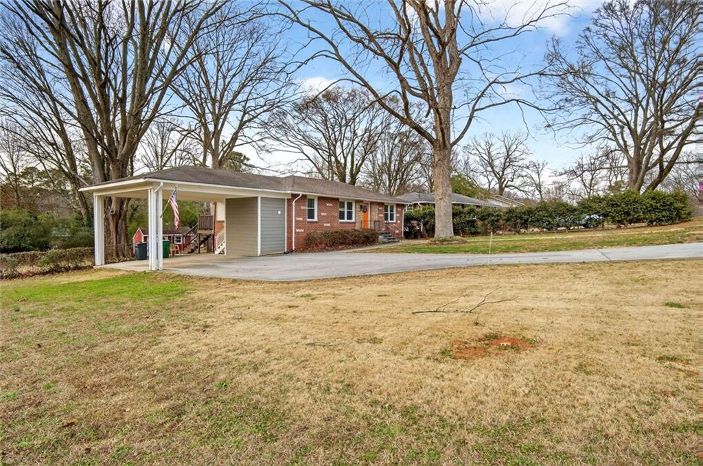 834 Alberson Court Decatur, GA 30033 - Photo 7 of 37