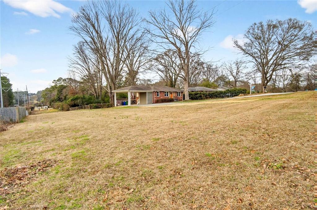 834 Alberson Court Decatur, GA 30033 - Photo 9 of 37