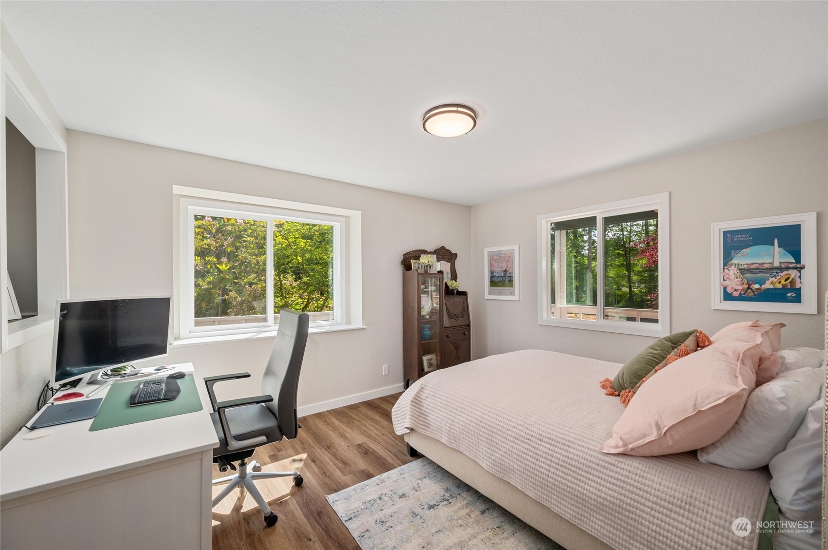 5010 Wahl Road Bellingham, WA 98226 - Photo 11 of 40 a bedroom with a bed and a flat screen tv