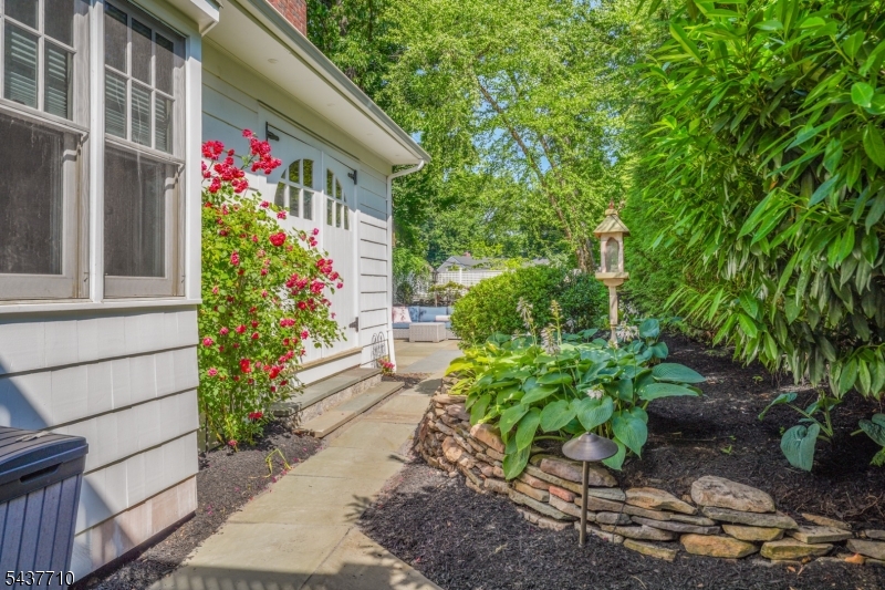 416 Walton Road Maplewood, NJ 07040 - Photo 42 of 49