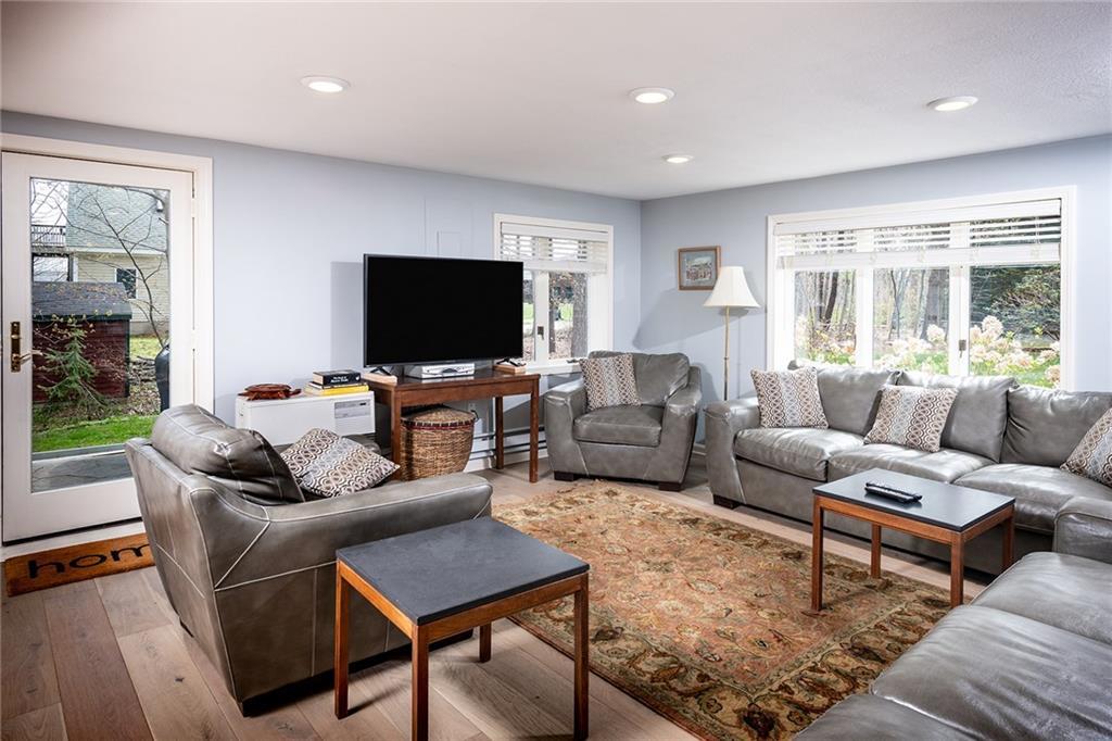 58 Ossipee Road York, ME 03902 - Photo 4 of 33 Photo