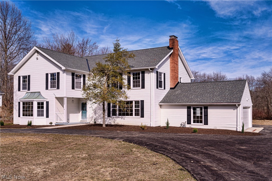 15517 Dale Road Chagrin Falls, OH 44022 - Photo 2 of 35