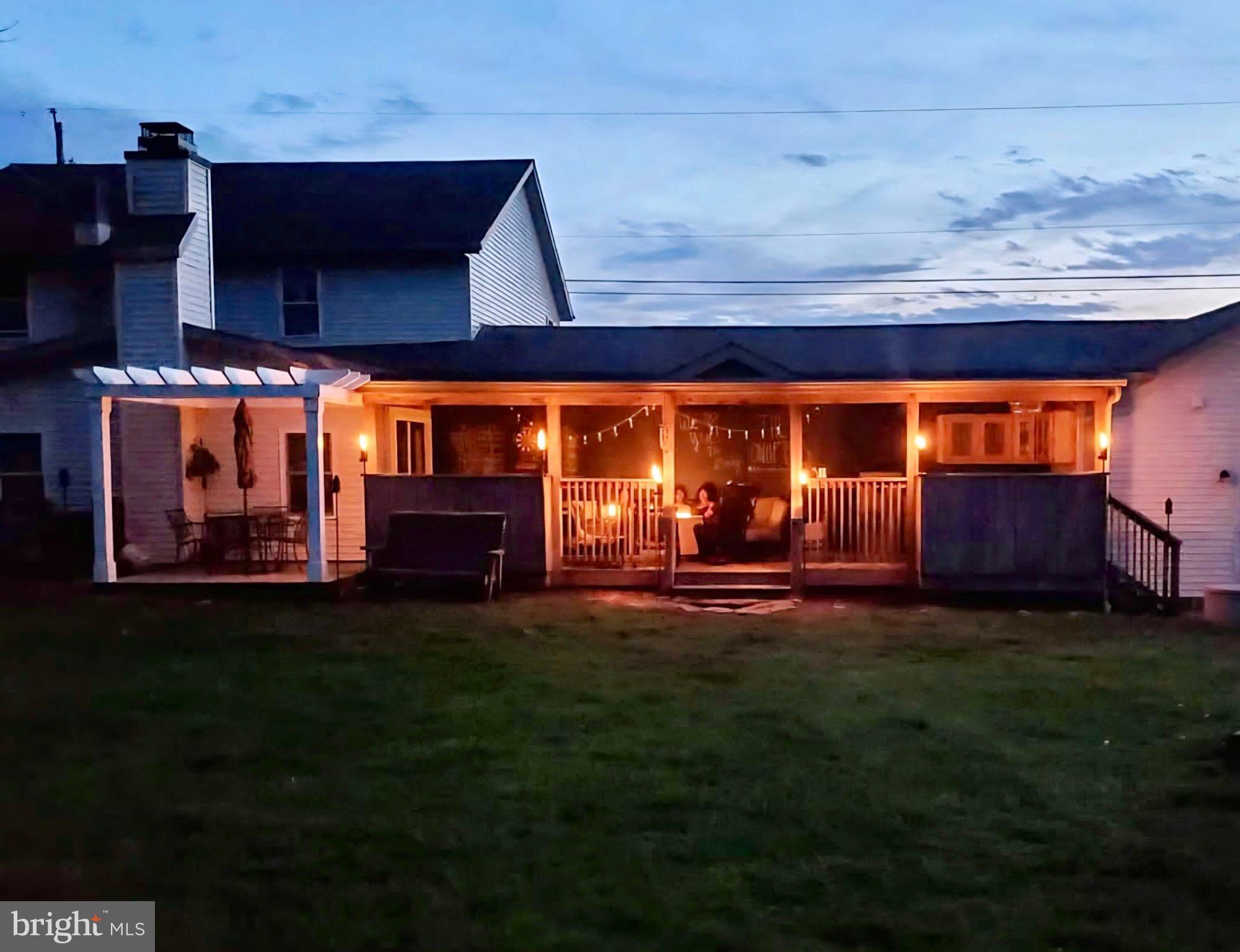 1686 Mapledale Road Elizabethtown, PA 17022 - Photo 34 of 41 Charming evening glow on the porch.