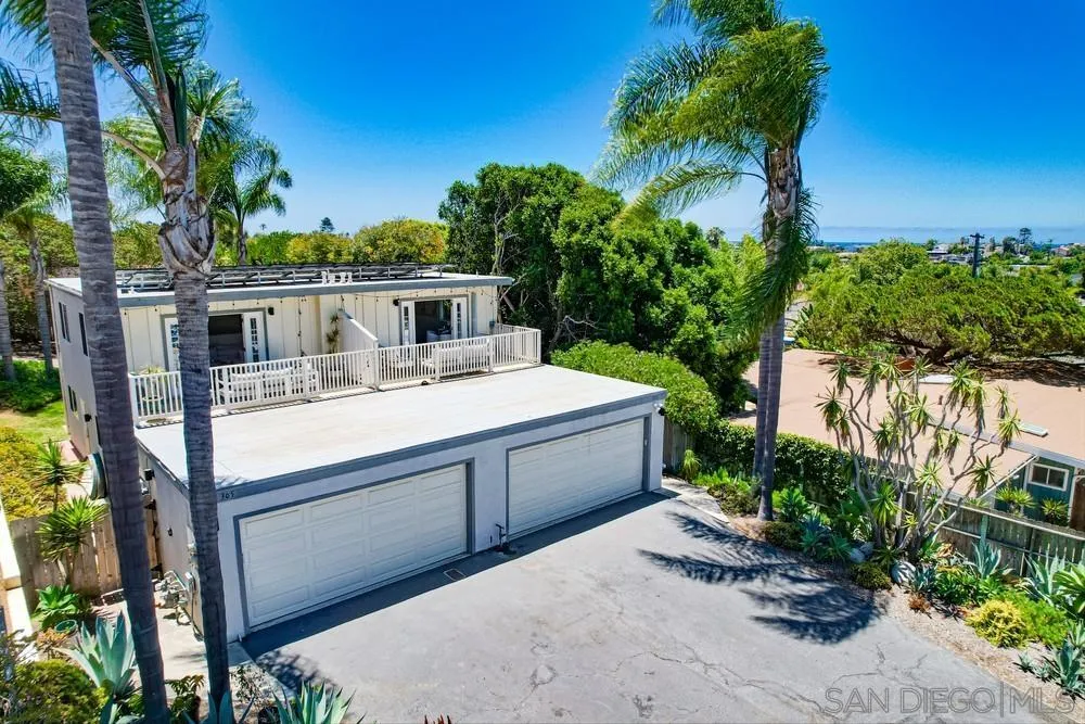 303-305 Sanford Street Encinitas, CA 92024 - Photo 2 of 41 a view of a house with a sink and garden
