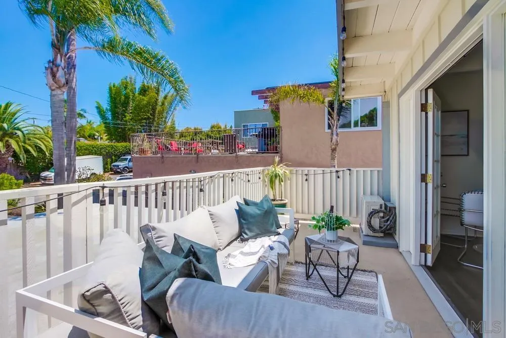 303-305 Sanford Street Encinitas, CA 92024 - Photo 26 of 41 a view of balcony with furniture
