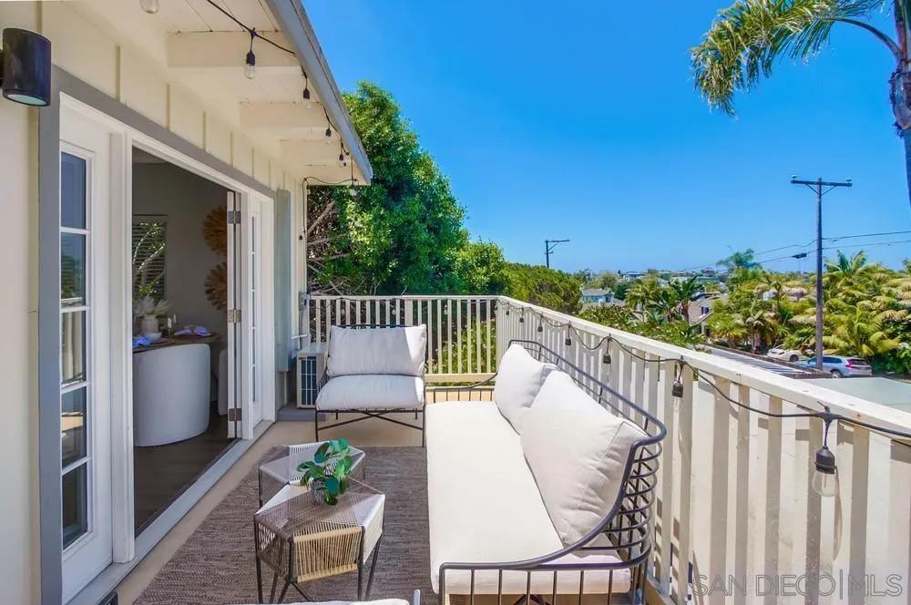 303-305 Sanford Street Encinitas, CA 92024 - Photo 8 of 41 a view of balcony with furniture