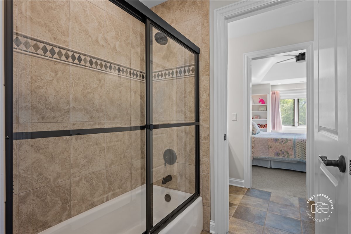 N491 Peter Road Winfield, IL 60190 - Photo 22 of 41 Gallery Image 22