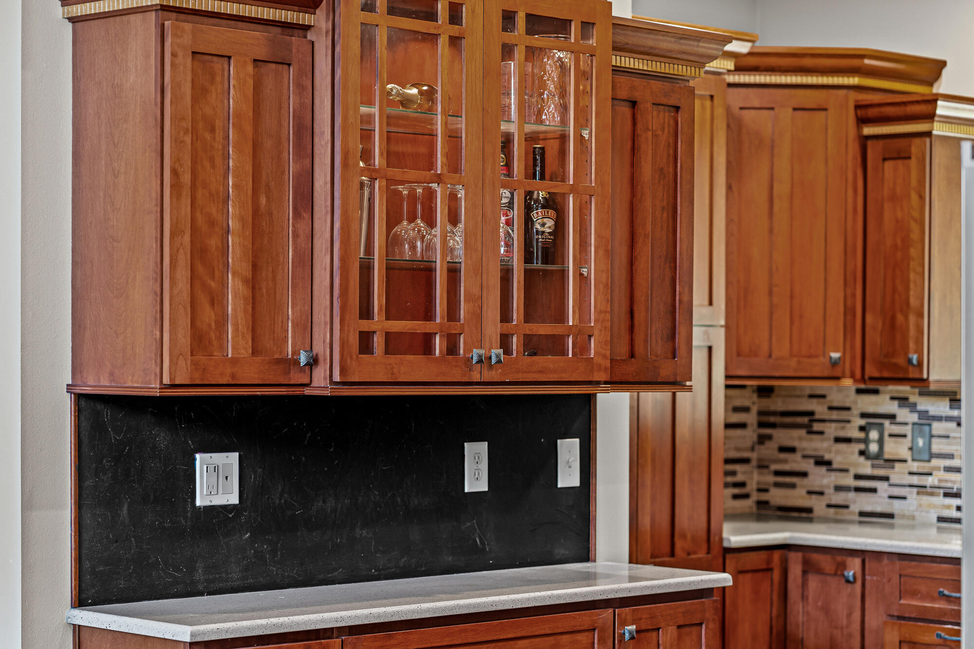 N5076 Wildflower Lane Hamilton, WI 54669 - Photo 41 of 56 Beautiful cabinetry details
