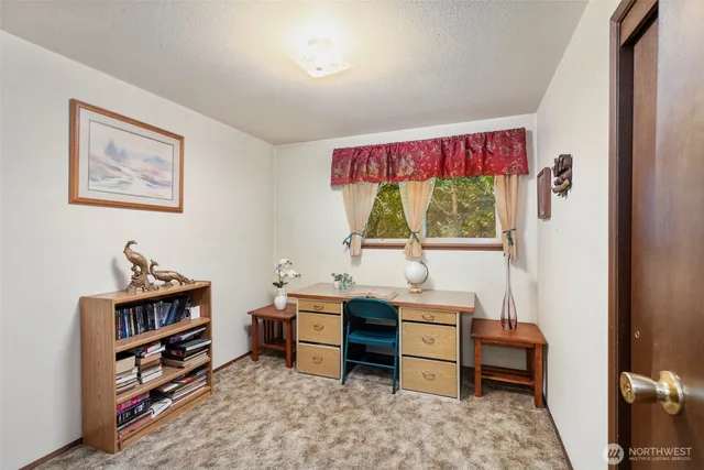 $610,000 | 29970 Gamble Place Northeast, Kingston, WA 98346