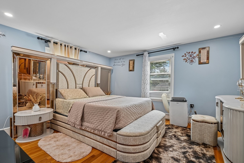 79 Russ Street Randolph, MA 02368 - Photo 18 of 37