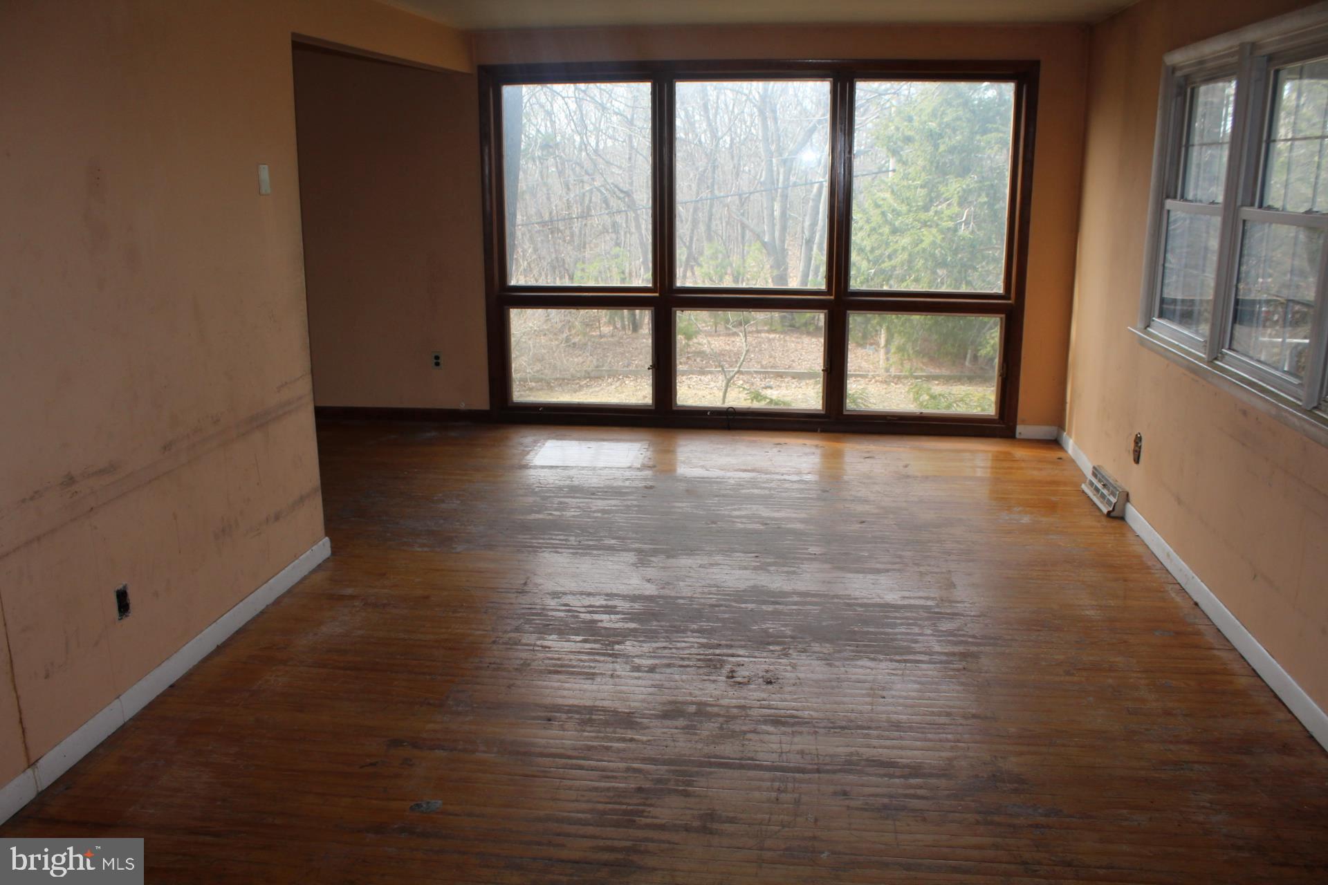 148 Diamond Avenue Pine Hill, NJ 08021 - Photo 10 of 23