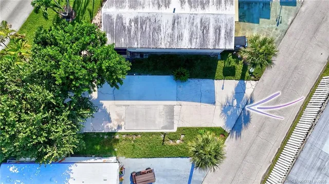 $219,900 | 2105 Nettles Boulevard, Jensen Beach, FL 34957