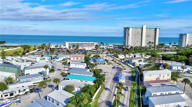 $219,900 | 2105 Nettles Boulevard, Jensen Beach, FL 34957