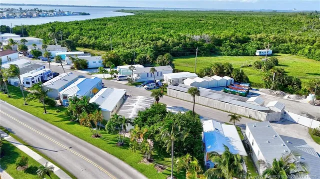 $219,900 | 2105 Nettles Boulevard, Jensen Beach, FL 34957