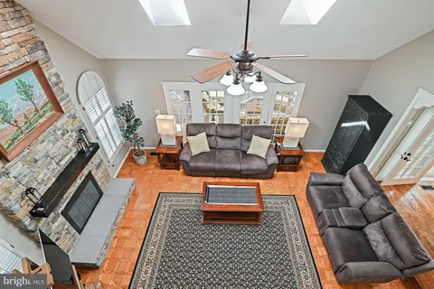 $1,475,000 | 9830 Faust Drive, Vienna, VA 22182