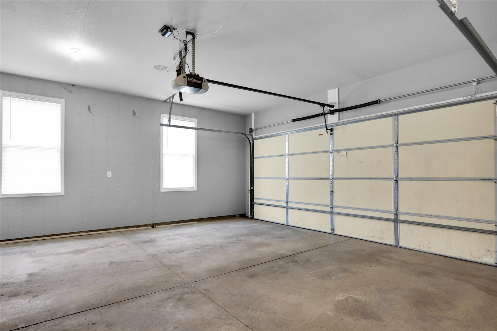 3808 Pebblebrook Lane Champaign, IL 61822 - Photo 27 of 31 a view of empty room