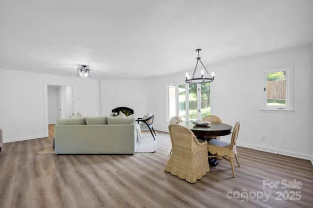 $495,000 | 842 Ferncliff Drive, Mooresville, NC 28115