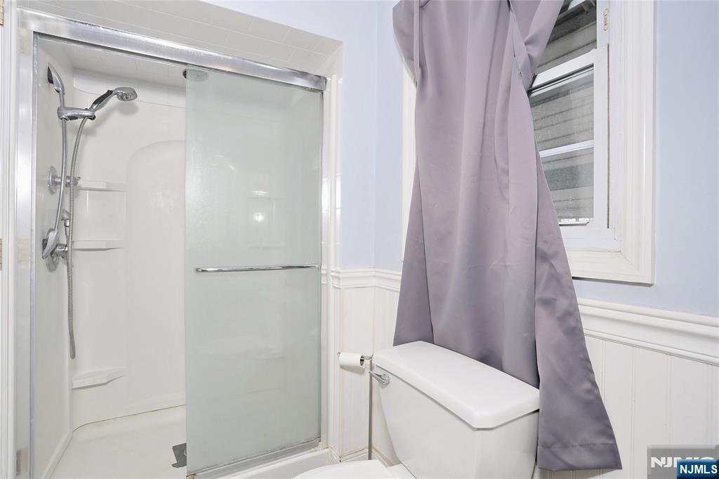 5 Prospect Street Hawthorne, NJ 07506 - Photo 23 of 32