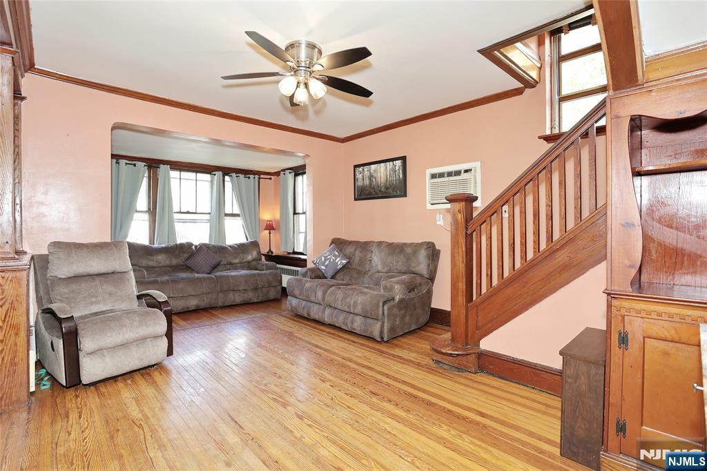 5 Prospect Street Hawthorne, NJ 07506 - Photo 9 of 32