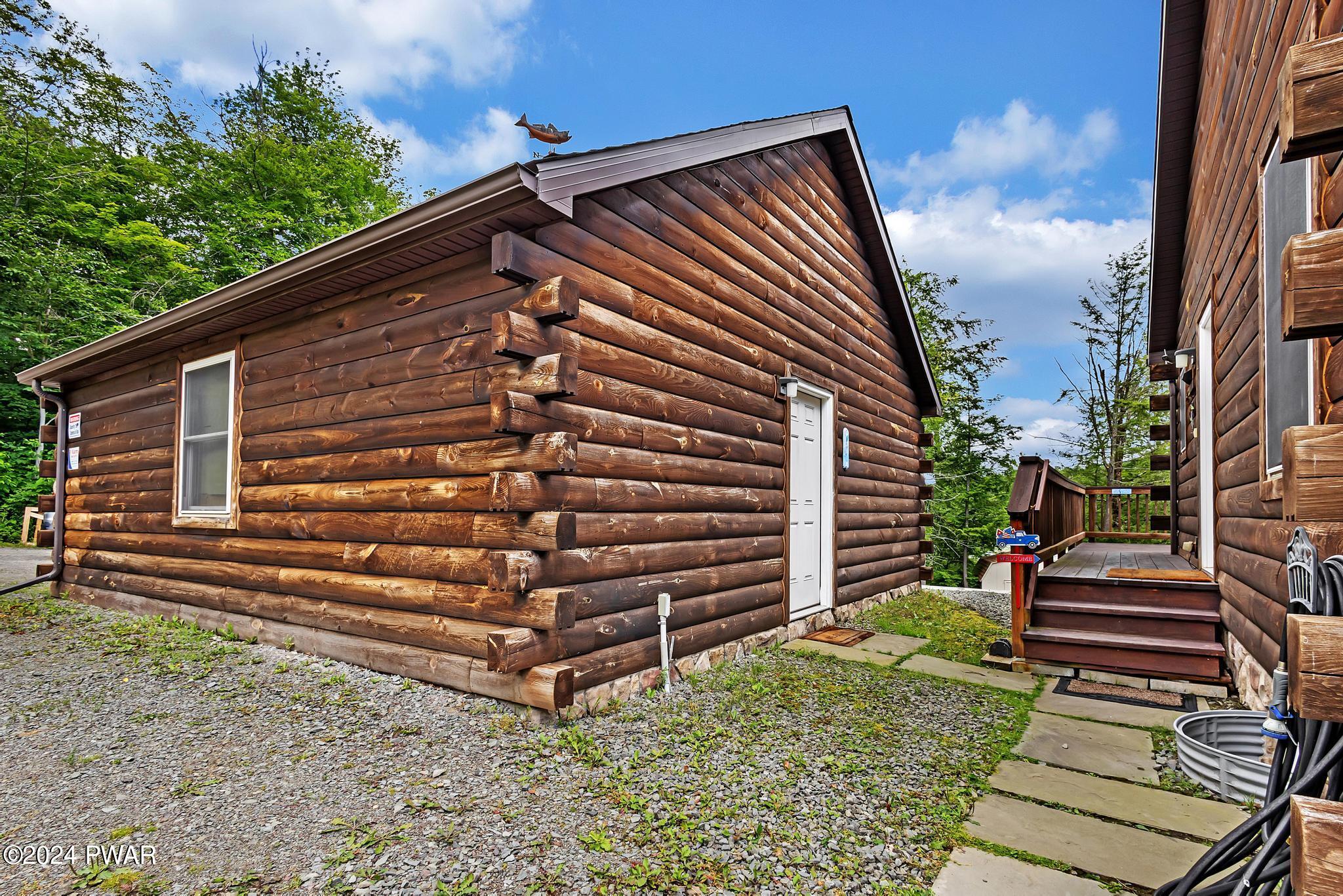 221 Como Road Lakewood, PA 18439 - Photo 16 of 54 4J3A0763