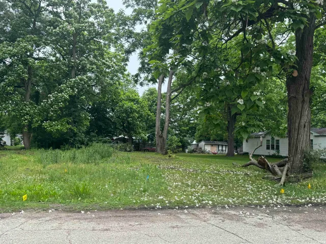 $24,999 | 56585 Best, Elkhart, IN 46516