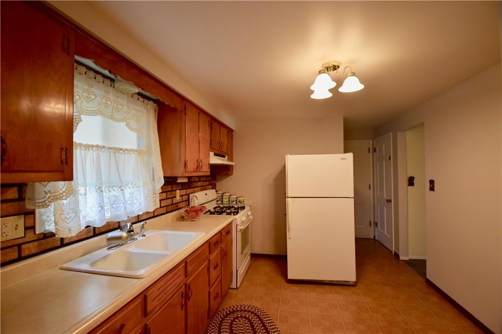 110 Lawest Road Natrona Heights, PA 15065 - Photo 14 of 42 Gallery Image 14