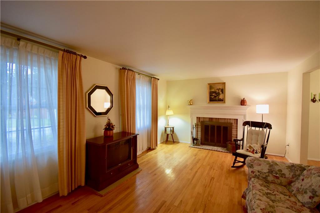 110 Lawest Road Natrona Heights, PA 15065 - Photo 4 of 42 Gallery Image 4
