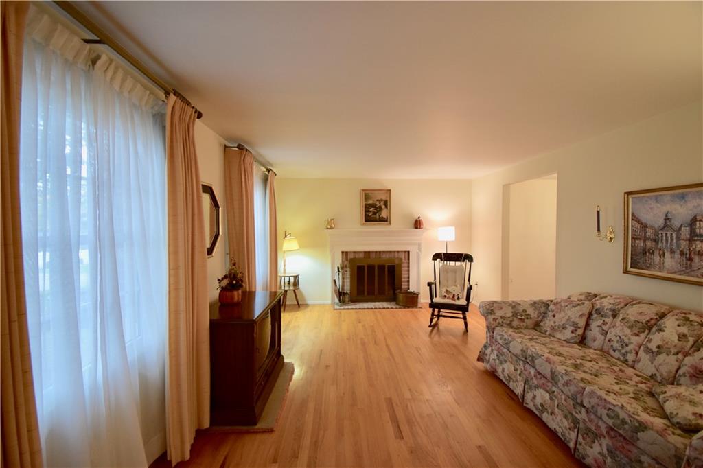 110 Lawest Road Natrona Heights, PA 15065 - Photo 5 of 42 Gallery Image 5