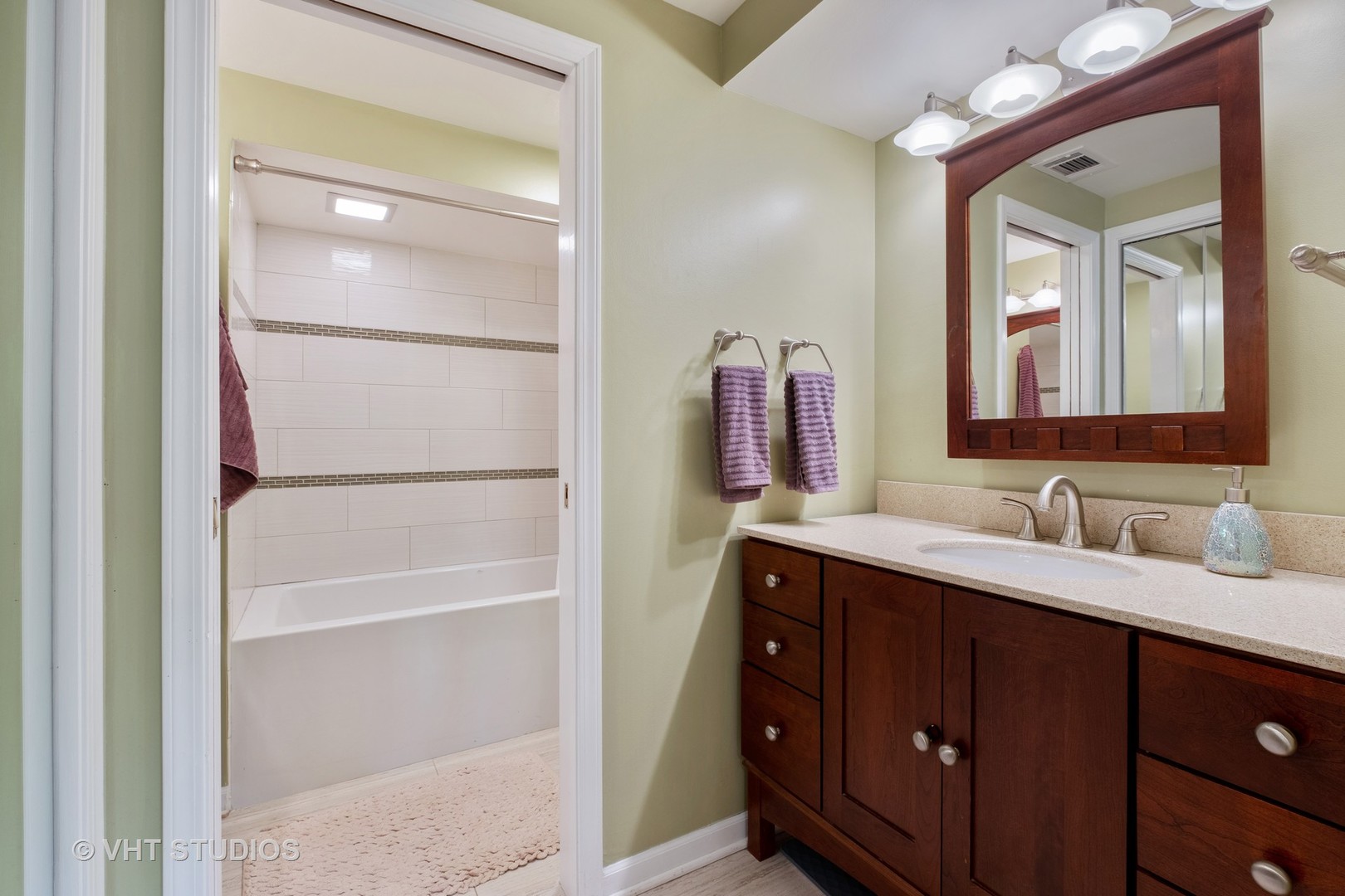 800 Midway Road, Unit 2S Northbrook, IL 60062 - Photo 11 of 17