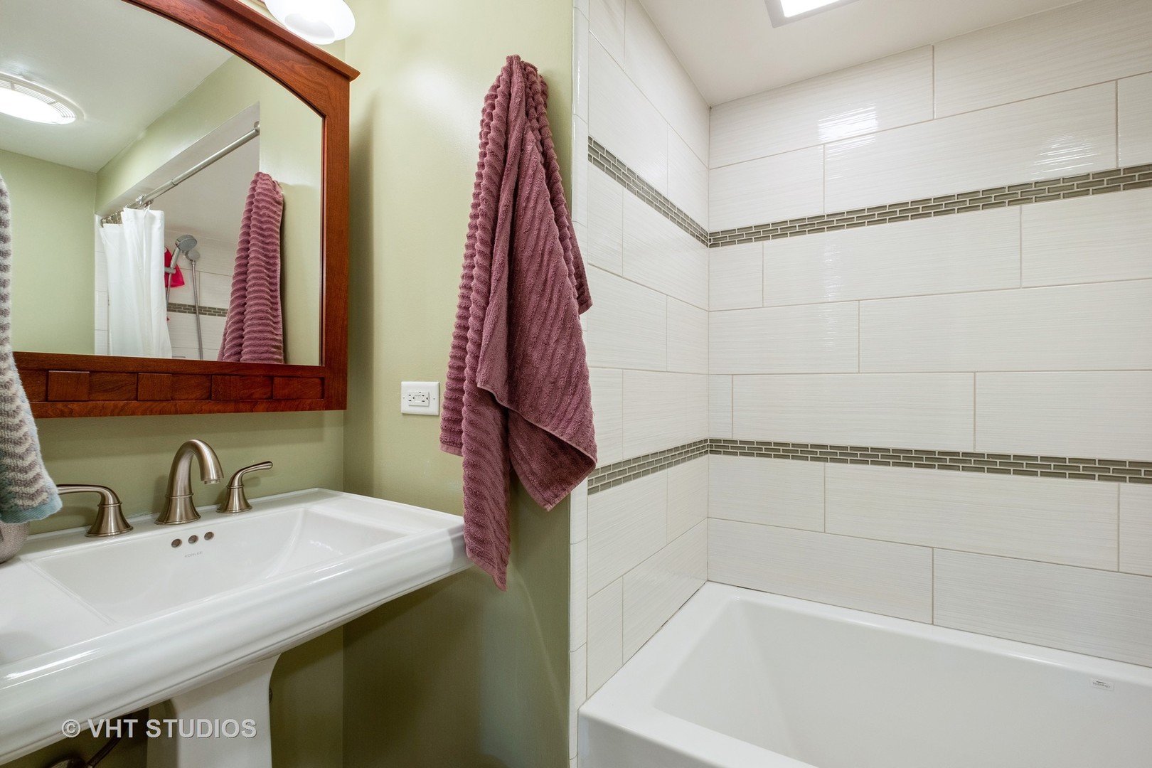 800 Midway Road, Unit 2S Northbrook, IL 60062 - Photo 12 of 17