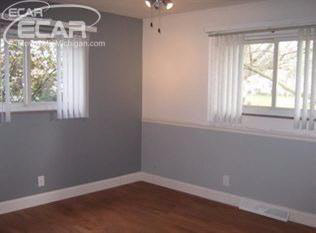 1274 Howe Road Burton, MI 48509 - Photo 25 of 28 21242378-24.JPG